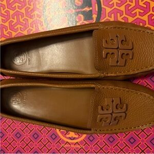 Tory Burch Tan Leather Loafers